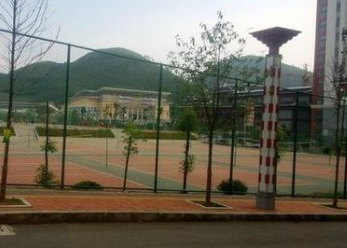 黔东南应用技术学校