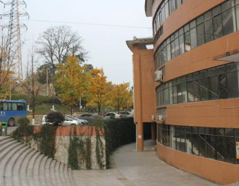 贵州省财政学校