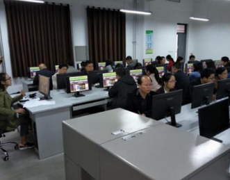 贵州省福泉市职业高级中学