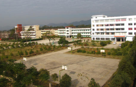 桐梓中等职业学校