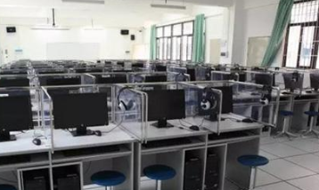 都匀工商管理学校