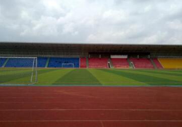 新平县职业高级中学