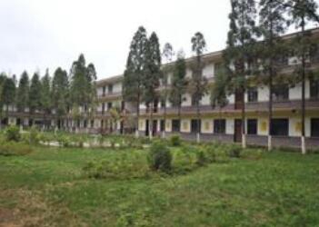 昆明现代科技学校