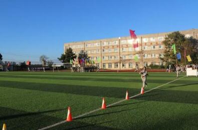 昆明市外国语学校