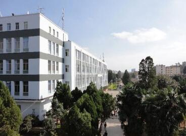 云南经贸外事学院