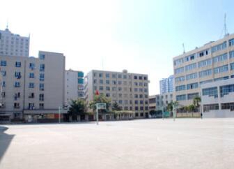 云南电子技工学校