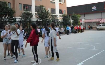 云南耀兴卓越技工学校