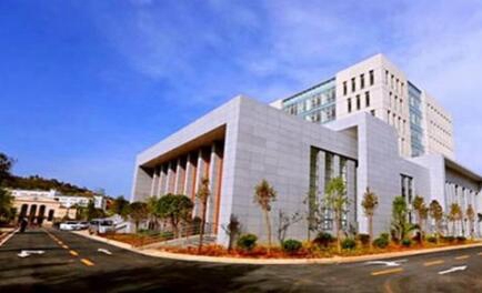 云南省昆明铁路机械学校