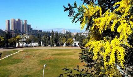丽江市技工学校