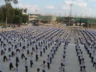 江川县职业高级中学