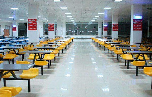 云南医学高等专科学校