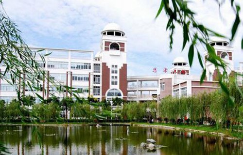 南京商业技工学校