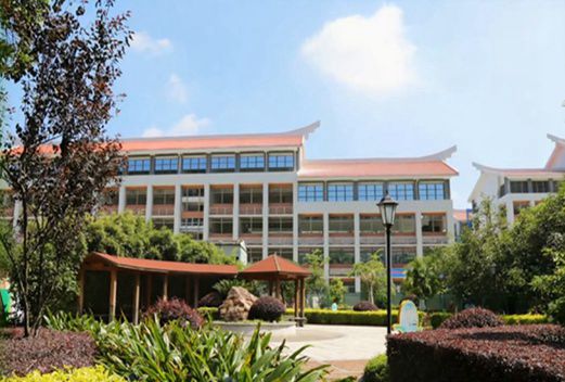 漳州卫生职业学院