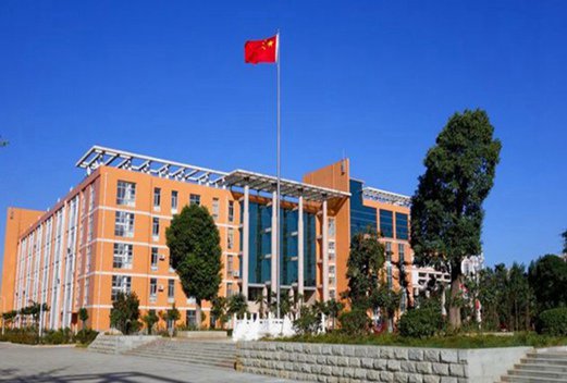 辽宁师范大学附属中专