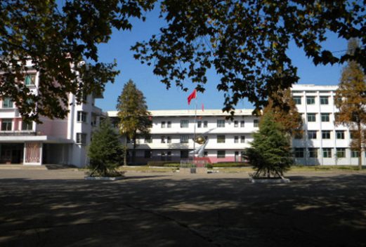 鹰潭应用工程学校