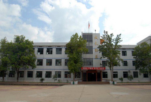 福建省龙岩卫生学校