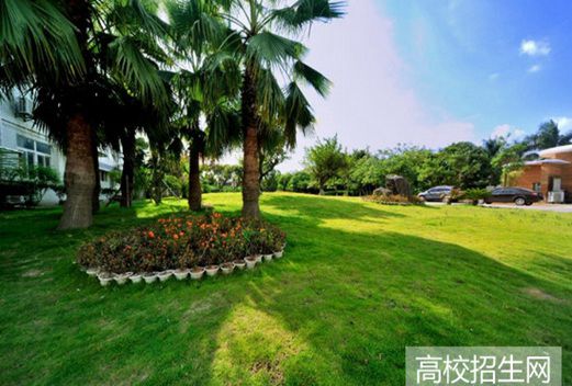 泉州经贸职业技术学院