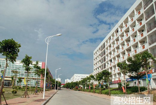 厦门南洋职业学院