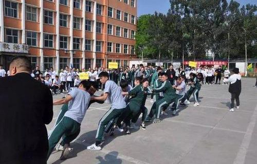 长治文化艺术学校