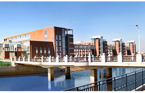 长治文化艺术学校