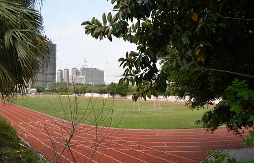 泉州纺织服装职业学院