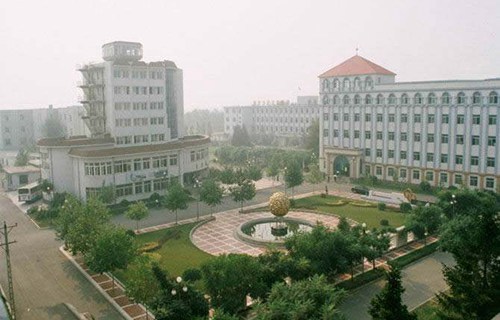 鞍山市广播电视学校