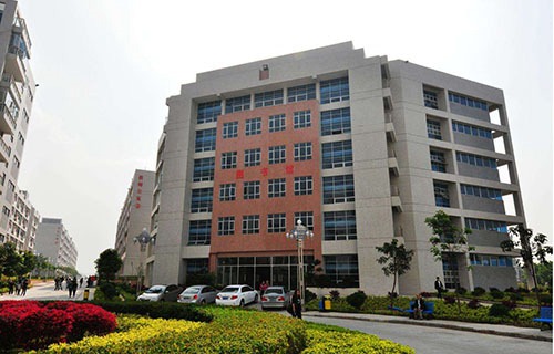 张家口工程技术学校