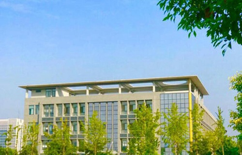 衡水卓越职业高级中学