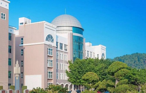 晋江华侨职业中专学校