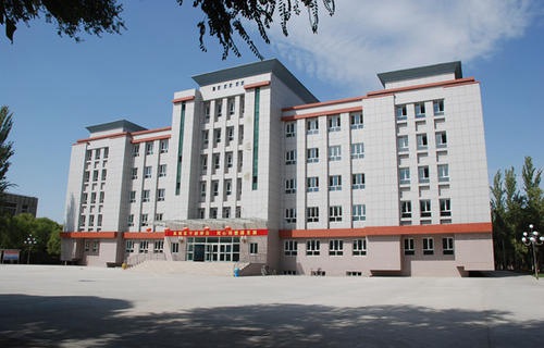 承德现代中等专业学校