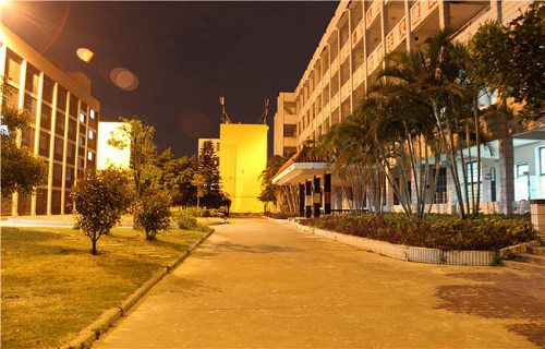 莆田海峡职业中专学校