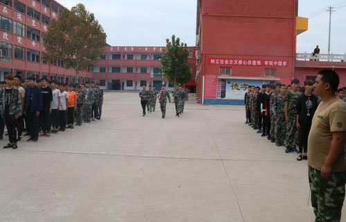 运城河东商贸技术学校