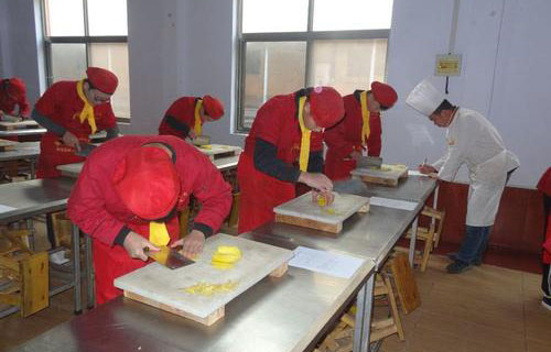 运城河东商贸技术学校