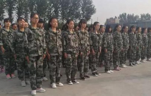 介休联华电子职业学校