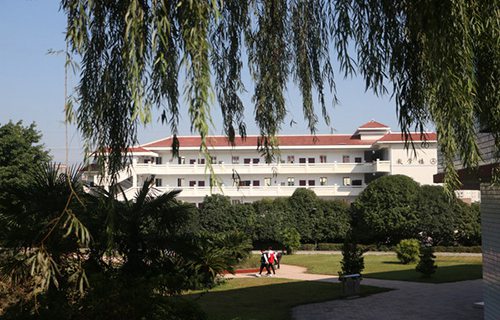 石家庄电子信息学校