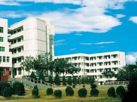 承德北辰中专学校