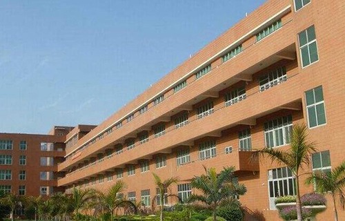 重庆机械职工中等专业学校