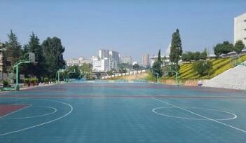 禄丰县职业高级中学