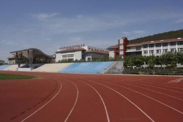 徐徐州财经学校