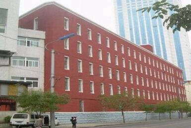 大连铁路卫生学校