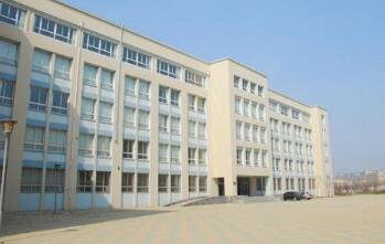 大连医科大学附属卫生学校