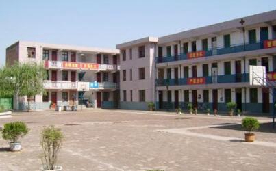 前郭县卫生职工中等专业学校