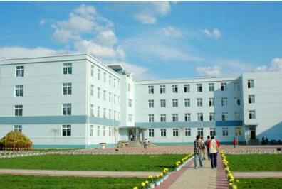 永吉卫生职工中等专业学校