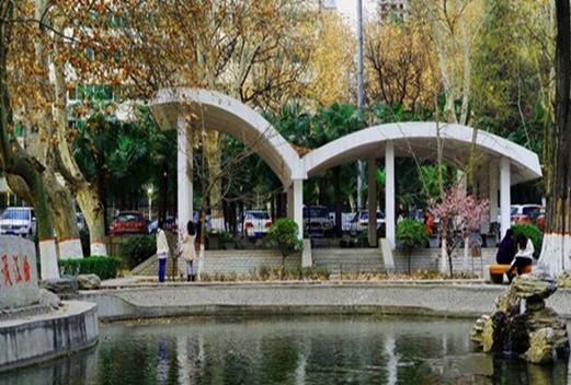 西北农林科技大学附属中学