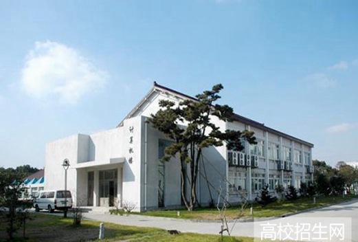 上海工商职业技术学院