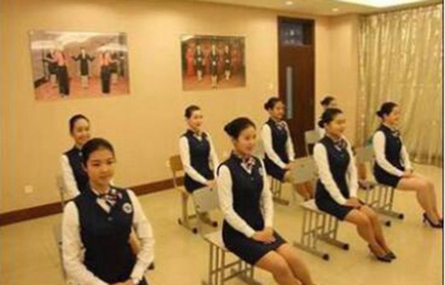 杭州职达外国语学院