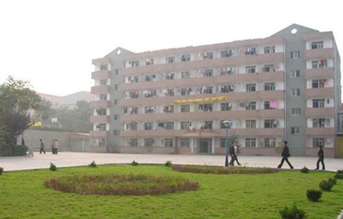 陕西航天职工大学