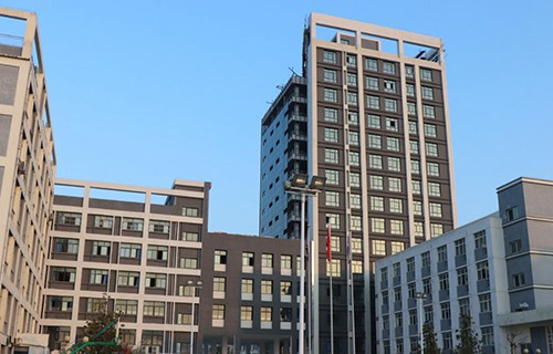 安康育英中等职业学校