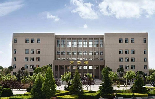 西安市培华高级职业中学