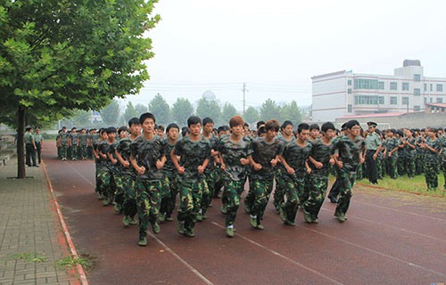 榆林财贸学校